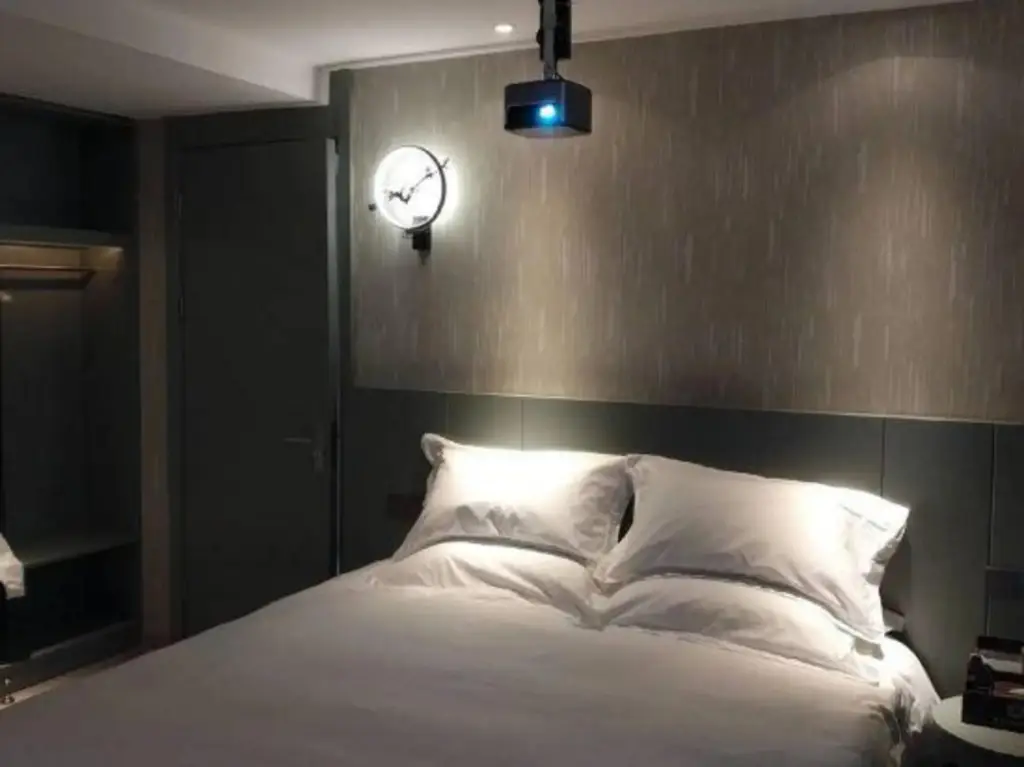 Шанхай: Jinhuangchao Light extravagance Hotel
