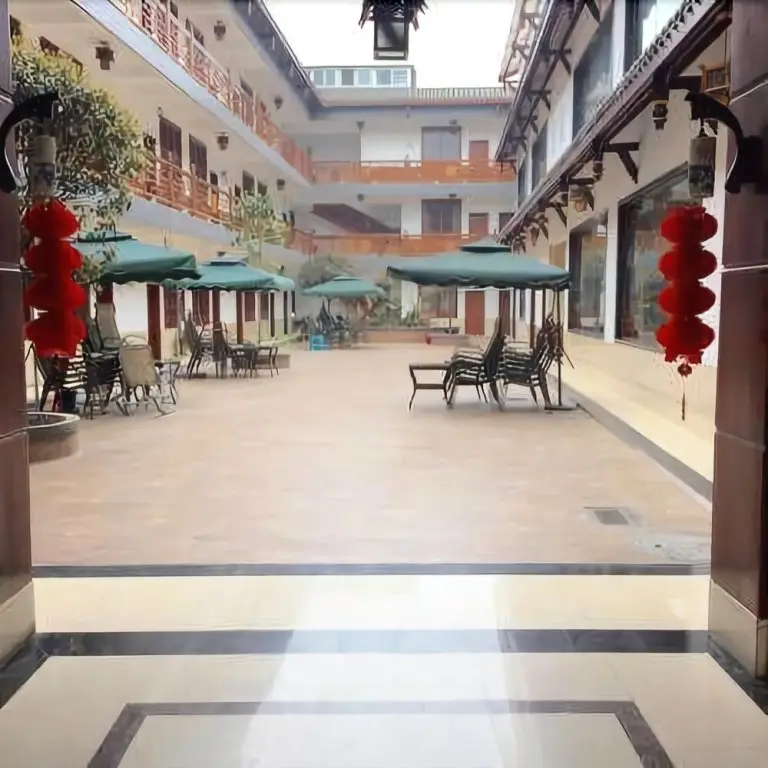 Чэнду: Xilang Birdge Shuixiang Hotel