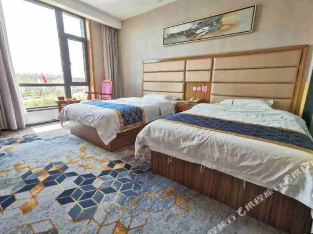 Циндао: Mingdu Coast Hotel