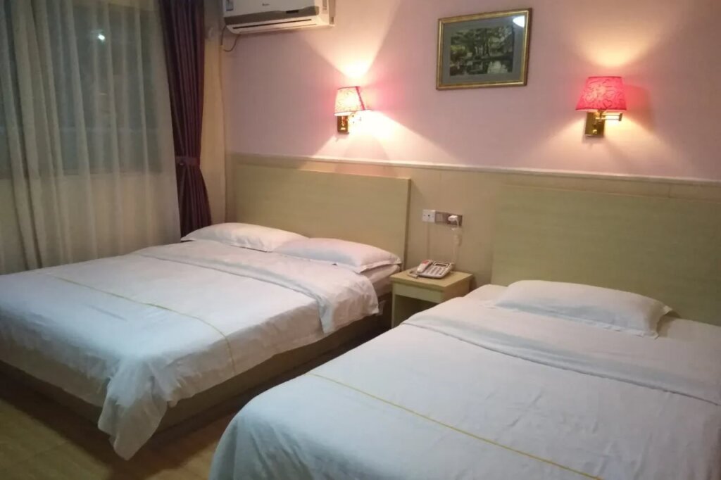 Шэньчжэнь: Shenzhen Jingnan Hotel (East Station Buji Subway Station)