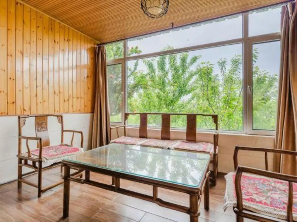 Циндао: Jinghechun Hotel