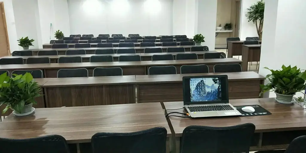 Ханчжоу: Hanting Premium Hotel Hangzhou Huanglong Sports Center