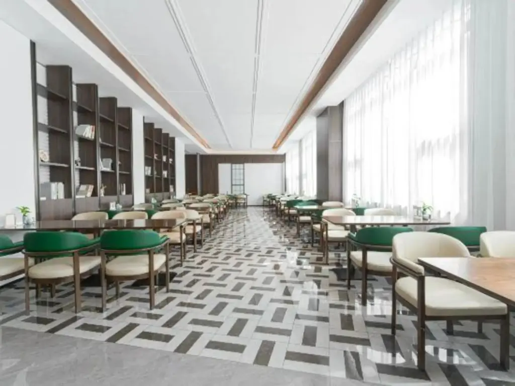 Цюйчжоу: Oriental Hotel Quzhou West Area