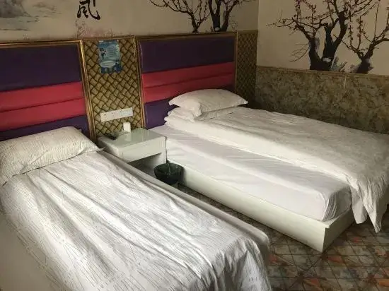 Шанхай: Lvou Hotel