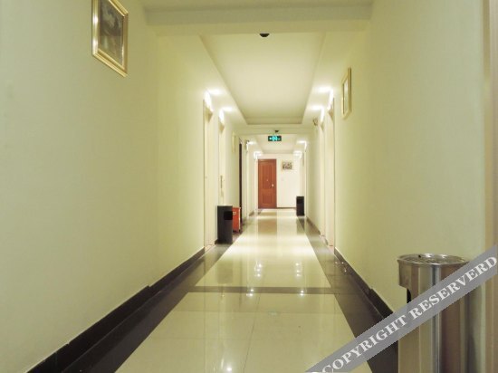 Шанхай: Shifan Express Hotel