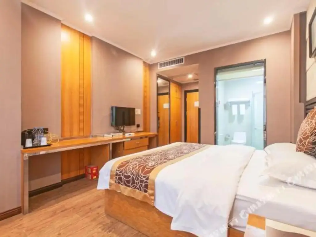 Ухань: Junrong Fashionable Hotel