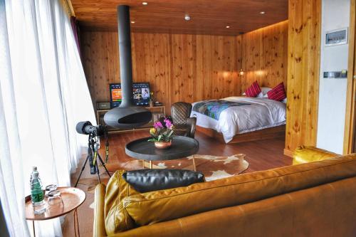 Дечен: Deqin Fragmentation Wuxiang Meili Snow Mountain Yeshe Holiday Mansion