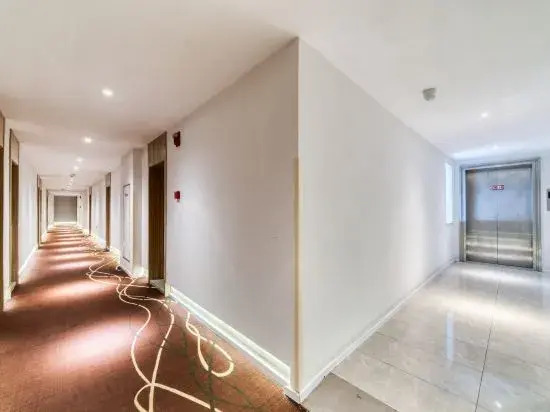 Цзясинь: HanTing Hotel (Jiaxing Nanhu New Culture Plaza)
