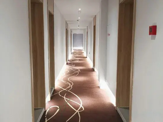 Цзясинь: HanTing Hotel (Jiaxing Nanhu New Culture Plaza)