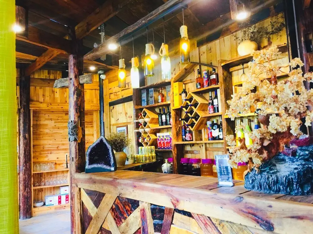 Чжанцзяцзе: Dielianhua Cowherd Inn Zhangjiajie