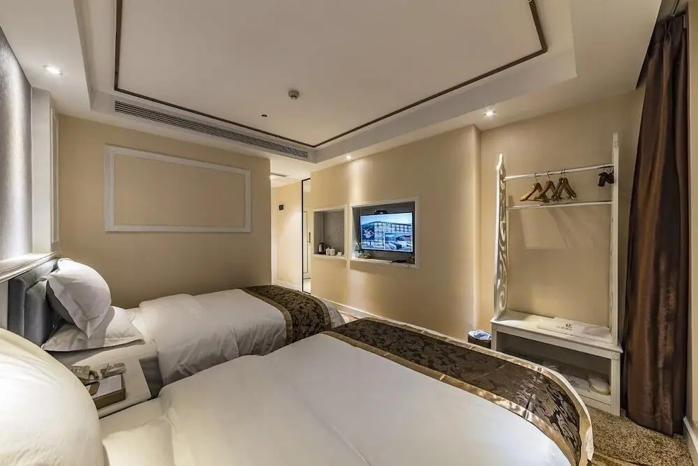 Чэнду: Hollyston Hotel of Chengdu