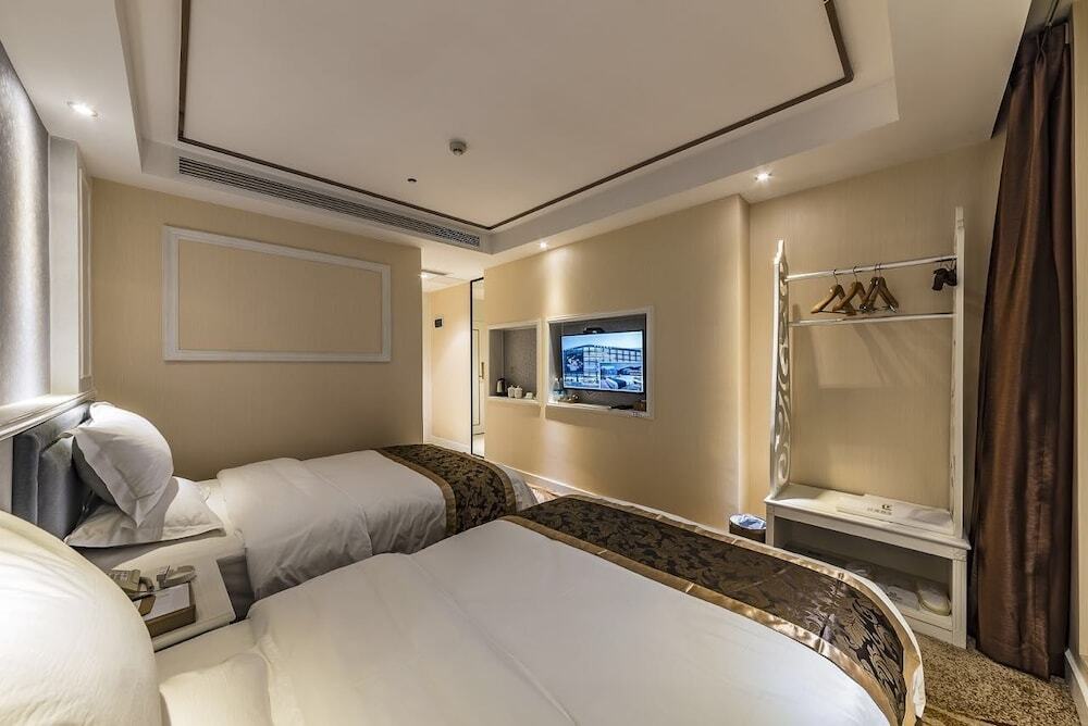 Чэнду: Hollyston Hotel of Chengdu