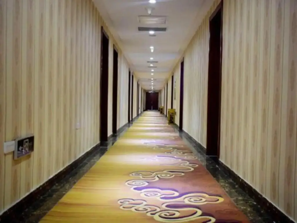 Jinhaiyang Hotel — фото 1