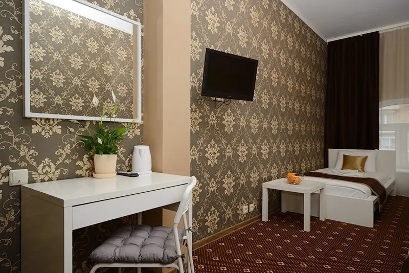 Москва: Apelsin Hotel on Vystavochnaya