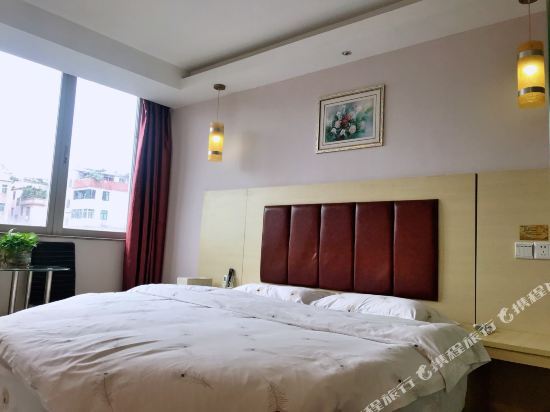 Гуанчжоу: Guangzhou Huangchao Hotel