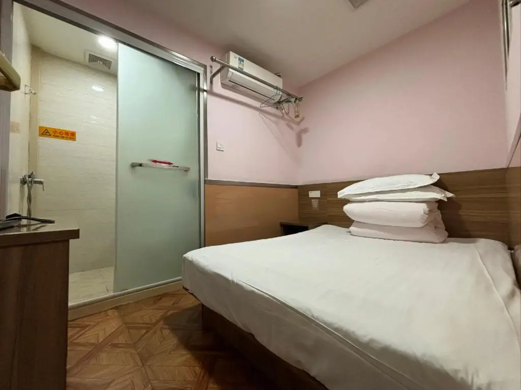 Шанхай: Keke Hotel