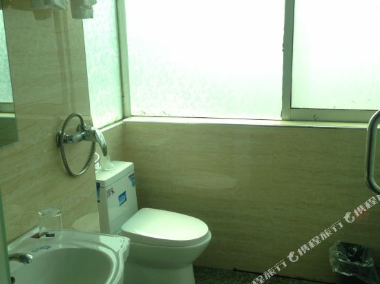 Ухань: Xinruiheng Hotel (Hanshi Avenue Hubei Industrial Economic School Branch)