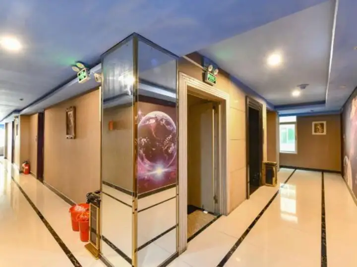 Дунгуань: Jiaxilai Business Hostel