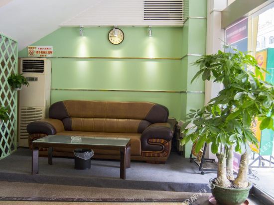Дунгуань: Dongguan Huatian Business Apartment