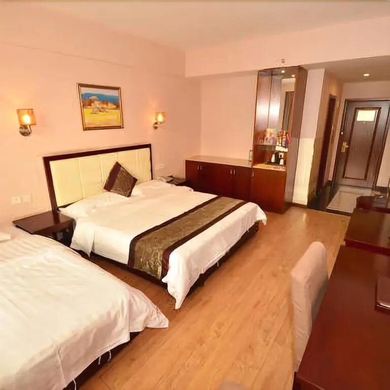 Ухань: Hongfuda Business Hotel