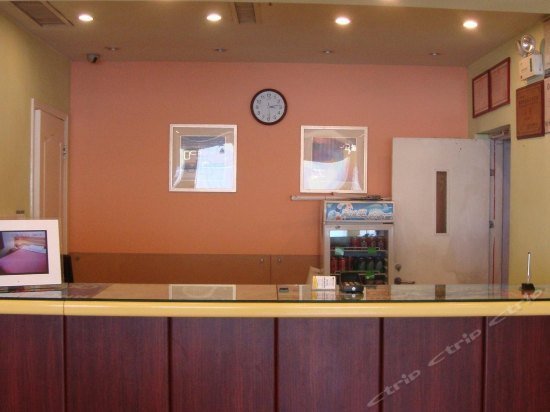 Нинбо: Home Inn Tiantong Beilu