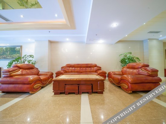 Tian Bo Hotel — фото 1
