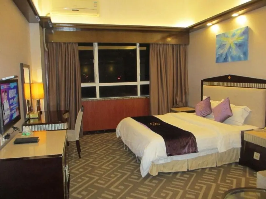 Дунгуань: Hotel De Supreme