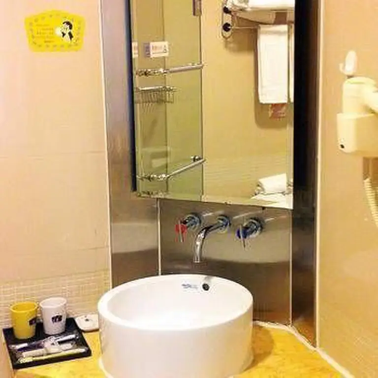 Нинбо: Home Inn