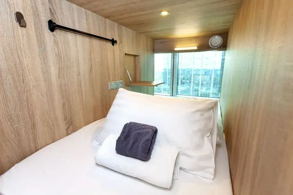 Москва: Capsule Hotel City 52