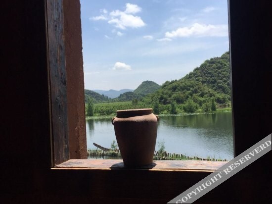 Rizha Baizha Lake View Inn — фото 1