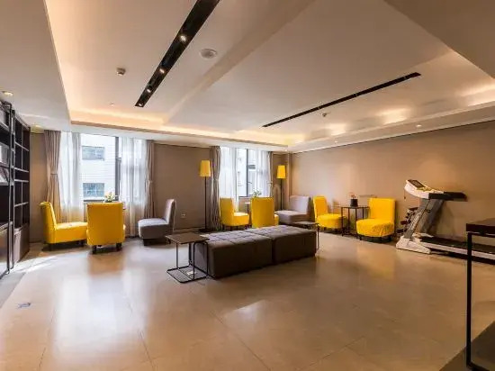 Нанкин: Homeinn Plus Hotel (Nanjing Xinjiekou)