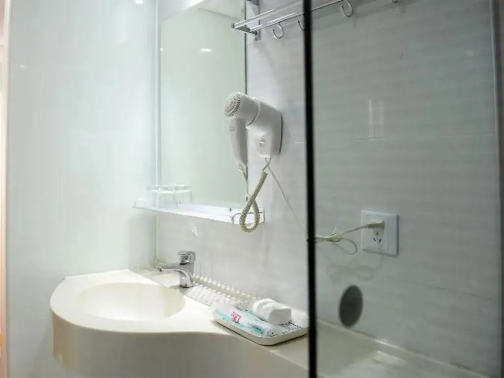 Шанхай: Qingzhu · Pujiang Collection Hotel (Shanghai International Resort Area)