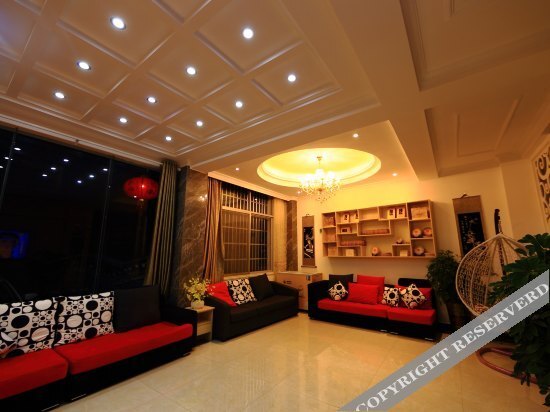 TOWO Holiday Hotel (Fenghuang) — фото 1