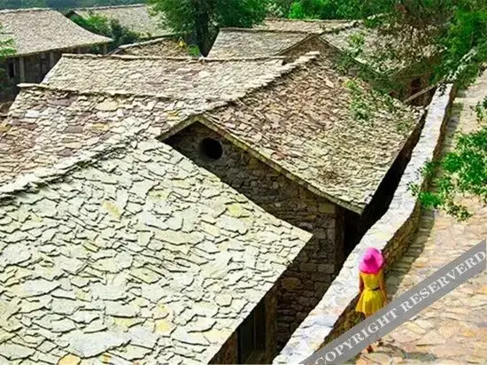 Цзаочжуан: Yiyun Shitou Buluo Hotel