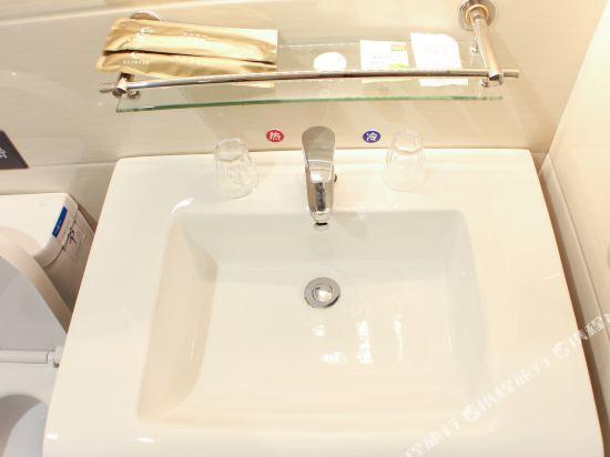 Гуанчжоу: Jiameixin Holiday Hotel (Guangzhou Huangbian Metro Station)