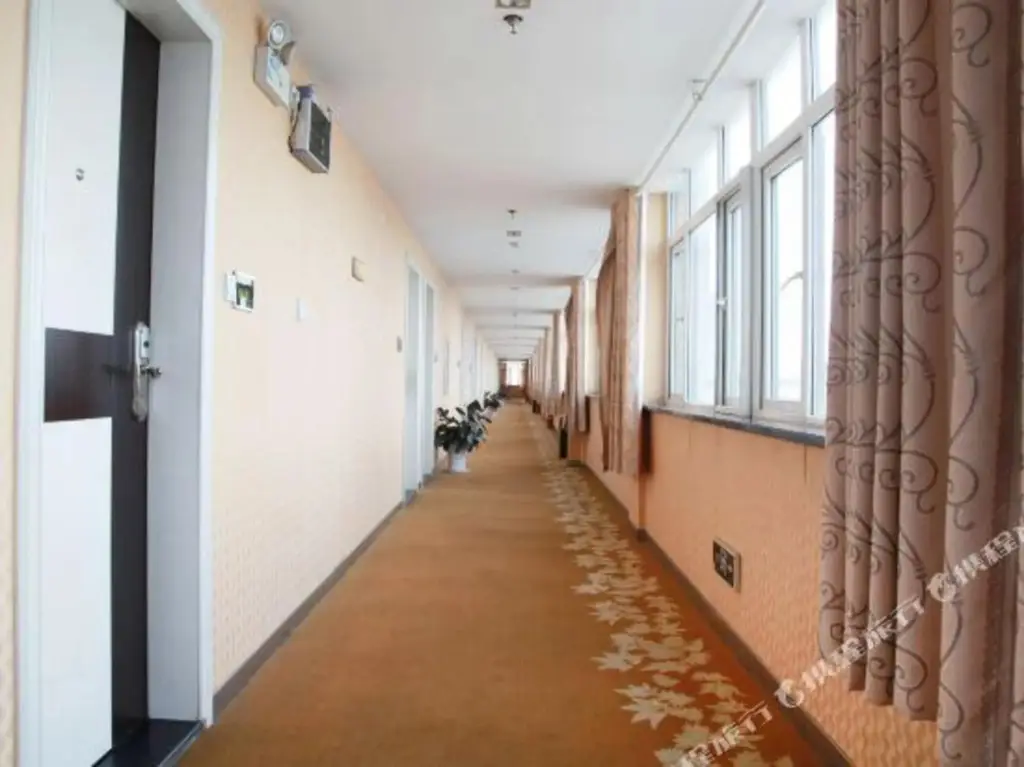 Ухань: Seven up City Hotel (Dongxihu store)