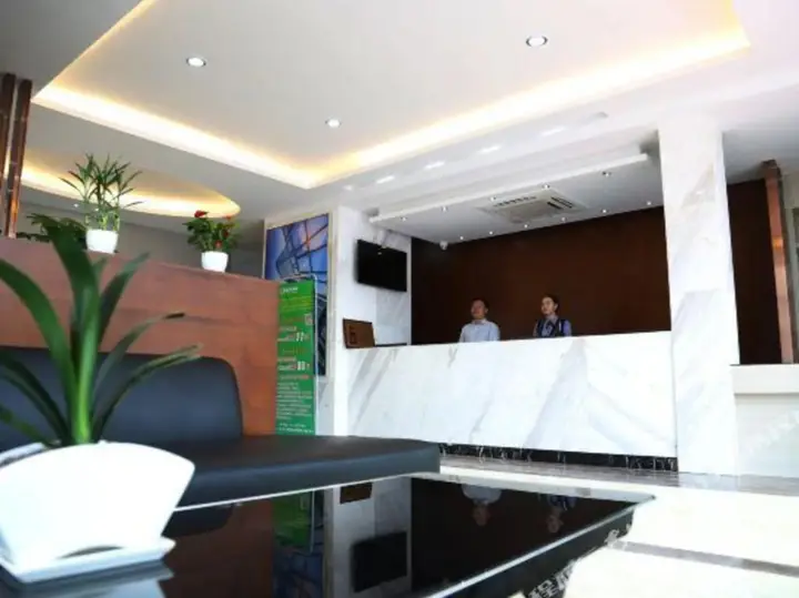 Ухань: Seven up City Hotel (Dongxihu store)