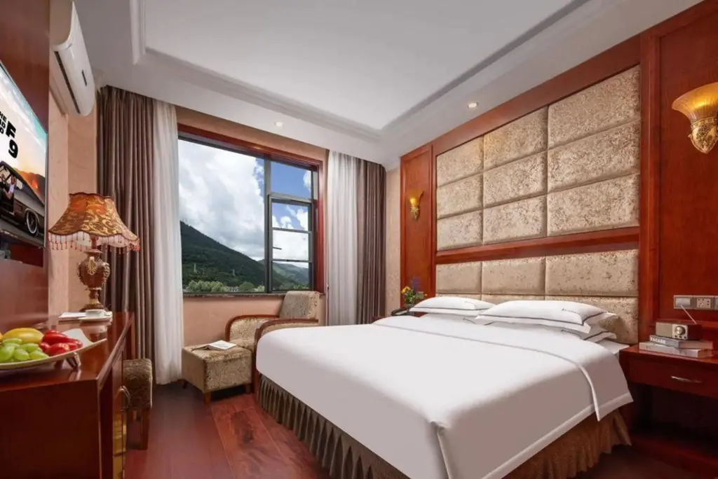 Цзючжайгоу: Minjiang Haoting International Hotel(Huanglongjiuzhai High-speed Railway Station Branch)