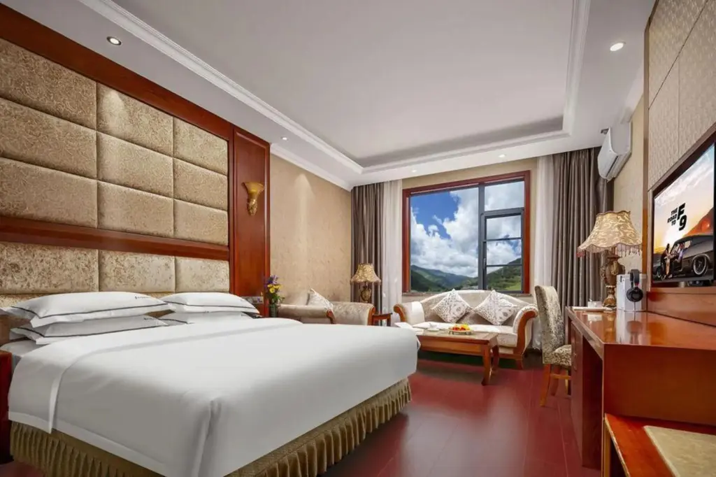 Цзючжайгоу: Minjiang Haoting International Hotel(Huanglongjiuzhai High-speed Railway Station Branch)