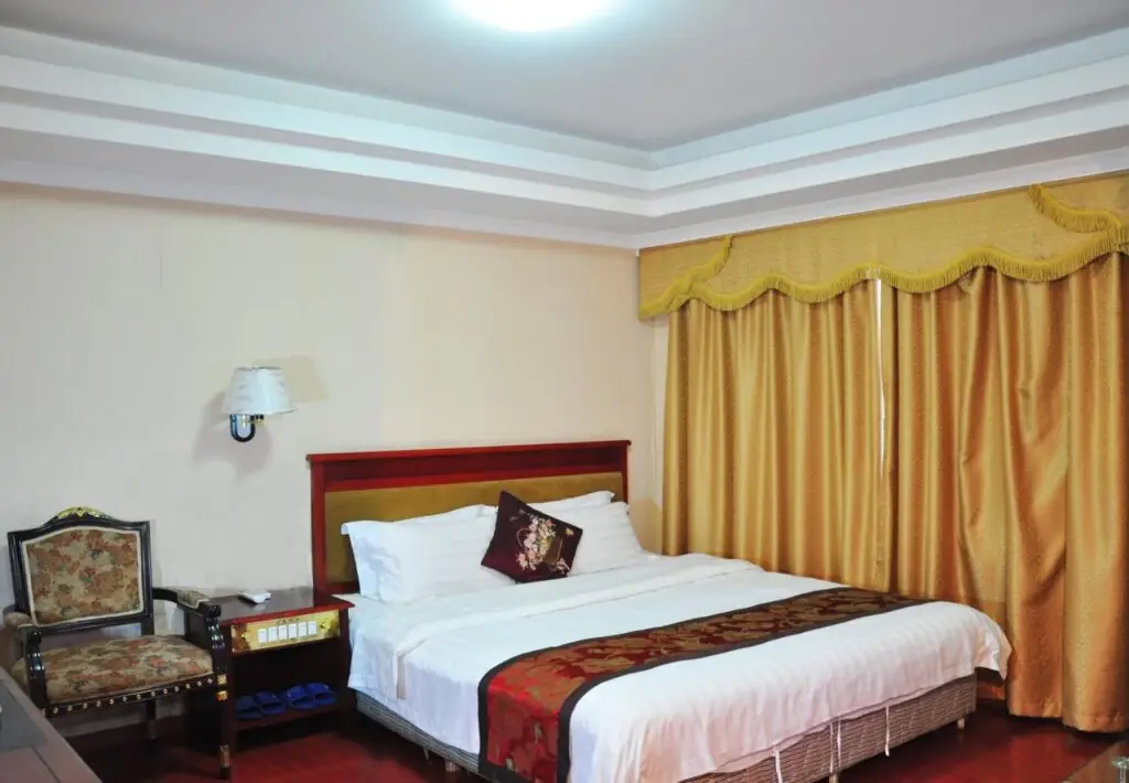 Гуанчжоу: Jin Yan Hotel