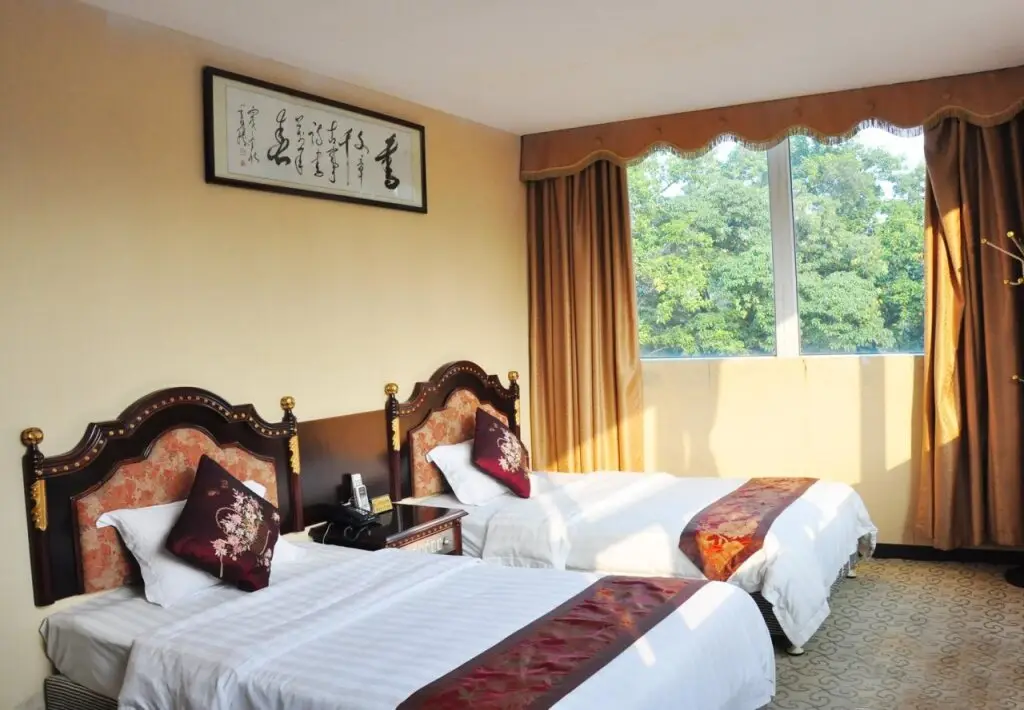 Гуанчжоу: Jin Yan Hotel