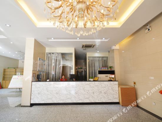 Чжэнчжоу: 天鹅快捷宾馆(郑州火车站店)