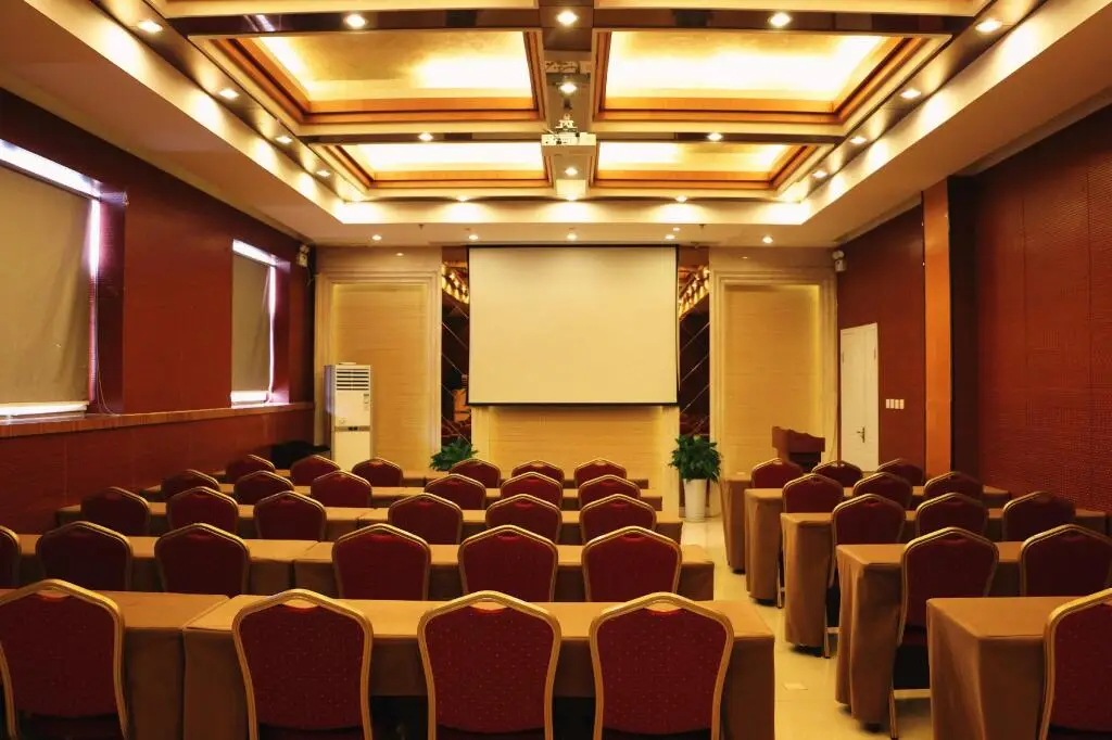 Чжэнчжоу: Elan Inn Zhengzhou East Railway Station