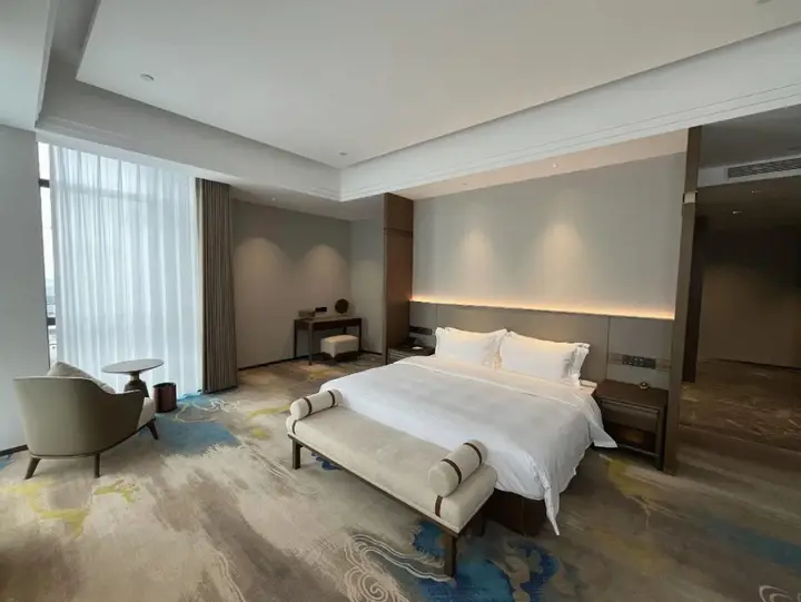 Баодин: Ding Zhou International Hotel