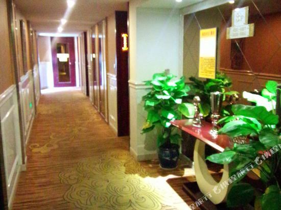Цюйчжоу: Rest Chain Hotel (Jiangshan Hushan)