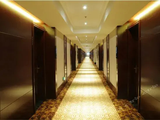 Нинбо: Xinggang Hotel