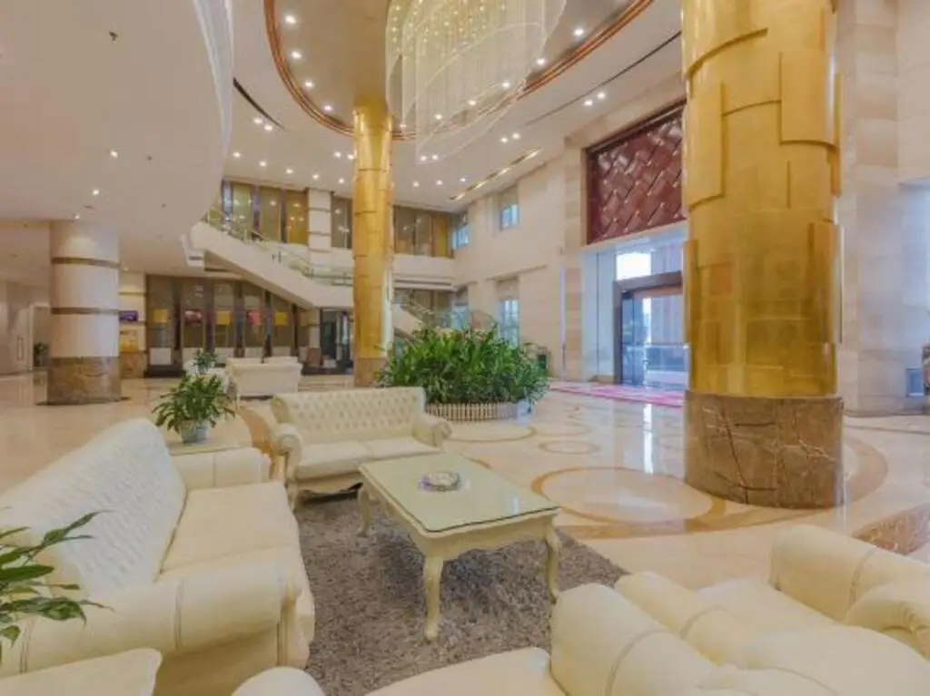 Чжуншань: Dynasty Commercial Hotel