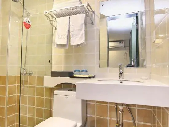 Шанхай: Shanghai Happiness Hotel Apartment