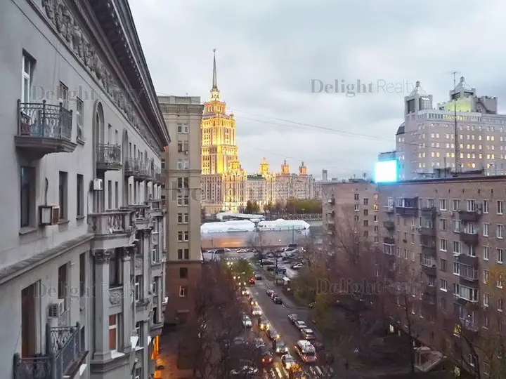 Москва: Komnata na Rochdelskoy
