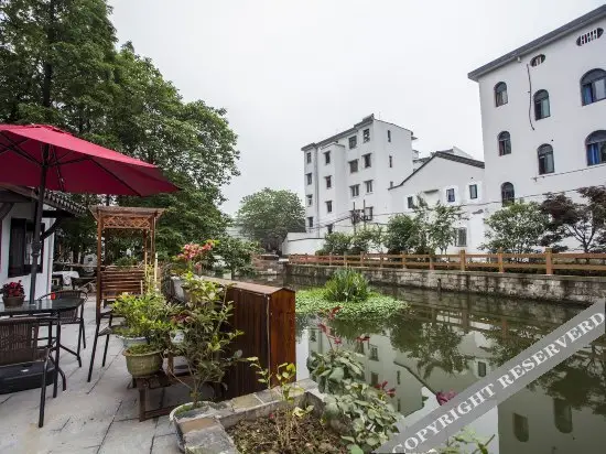 Yueyuejia Theme Inn — фото 1